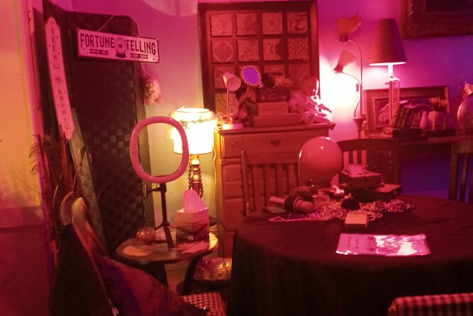 Private Tour and Seance at the House on Bourbon - The Spiritual Reading With Psychic Medium Marie