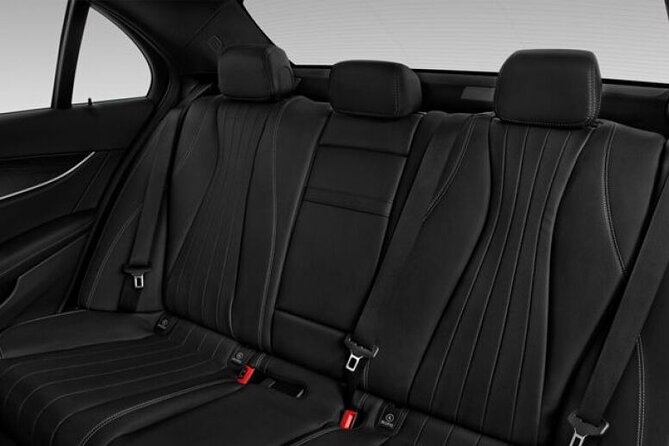 Private Transfer New Orleans MSY or Port to New Orleans by Sedan - Flight Monitoring: Relief When Your Arrival Time Changes