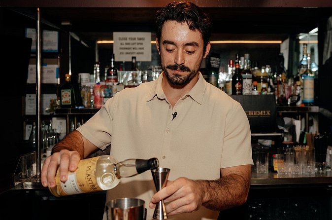 Sip History in the Crescent City Cocktail Making Class - Logistics that matter: where to meet and how to find it