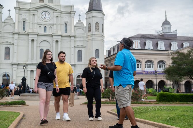 Small-Group French Quarter History Walking Tour - French Market Energy: Eateries, Souvenirs, and Artists