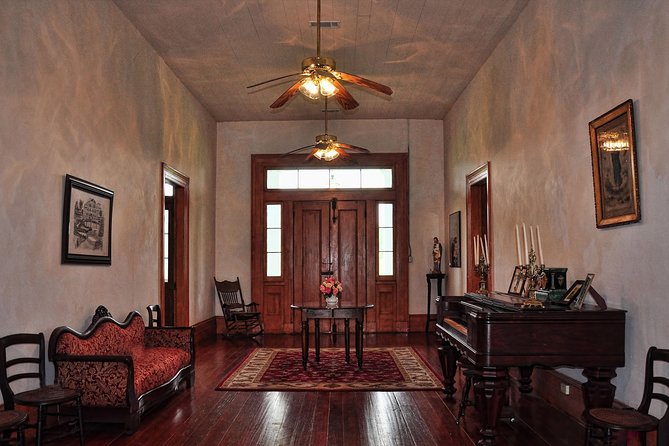 Small-Group Laura and Whitney Plantation Tour from New Orleans - Price and Group Size: Why This Feels Like Value