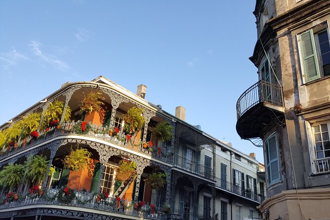 Small Group Local's Guide to the French Quarter Tour - French Quarter walking segment: the “you’ll notice it now” part