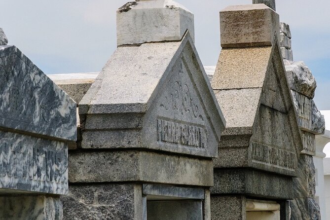 St Louis Cemetery No.3 New Orleans Burial Tradition Audio Guide - Should You Book This St. Louis Cemetery No. 3 Audio Tour?