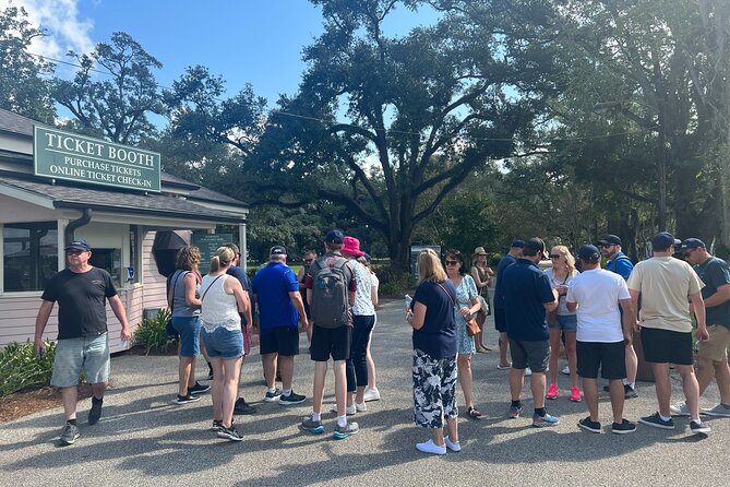 Swamp Boat Ride and Oak Alley Plantation Tour from New Orleans - Swamp Ride Comfort: What to Wear and How to Prepare