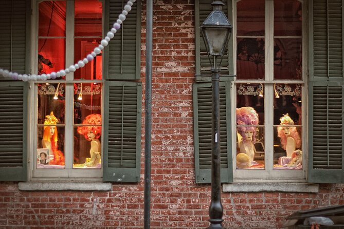 The Badly Behaved Women Who Made New Orleans Tour - Lafitte’s Blacksmith Shop Bar: smuggling legend plus a real-world break
