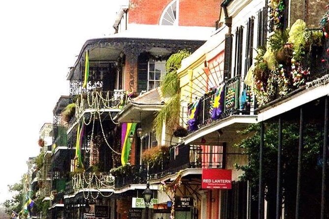 The Big Easy Insider Tour: The Local's Experience - Voodoo, Pirates, and Haunted Stories (And What You Should Expect)