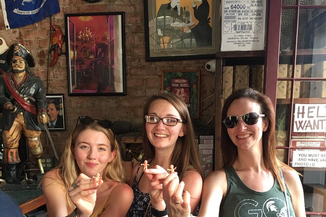 The Big Easy Insider Tour: The Local's Experience - Hollywood Filming Spots and Celebrity Homes: See the Quarter Through Film Eyes
