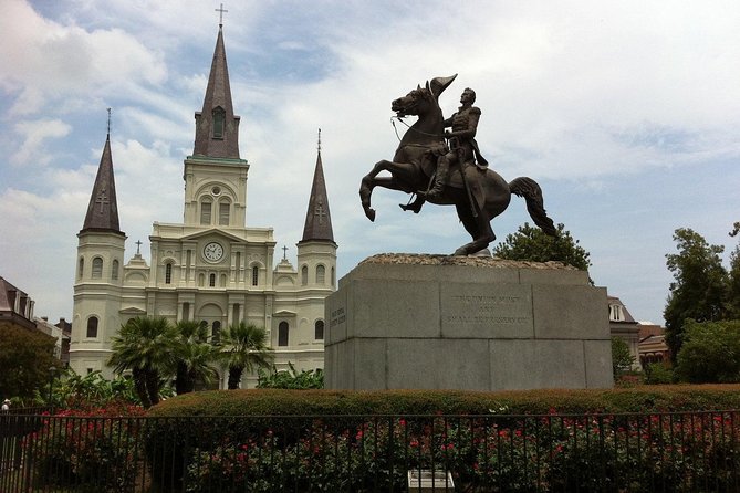 The French Quarter History Tour - Stop 1: Cuban Creations Cigar Bar and the Quarter’s living culture