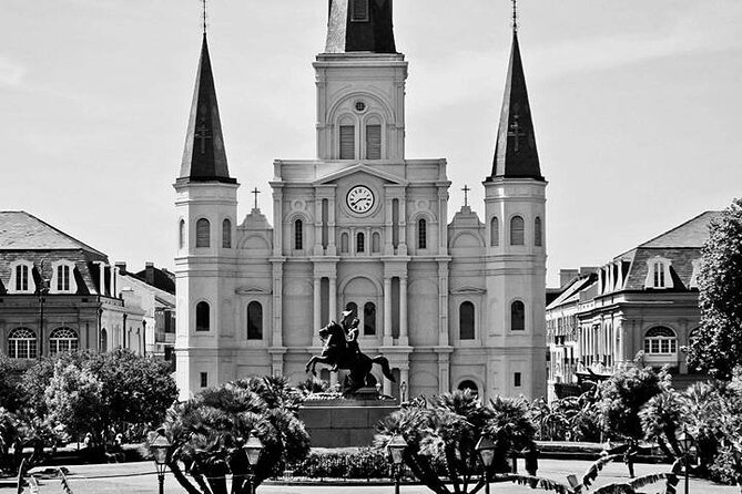The New Orleans Darkness Tour - The private tour upgrade: a quieter way to do the same route