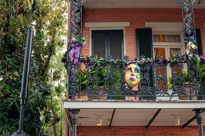 Treasures of New Orleans: Ghosts & Voodoo Private Tour - Stop 7: Royal Street and the Delphine Lalaurie Haunted House Story