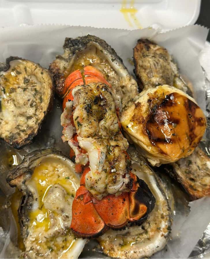 Treme Bar Crawl & Seafood Experience - The Mid-Tour Flavor Stops: Bars, Local Ordering, and Murals