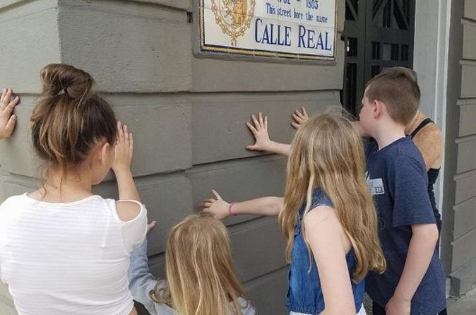 Twilight Tour- Hauntings for Tweens (8 - 12 y.o.) - Lalaurie Mansion: a child-safe horror tale with an evidence twist