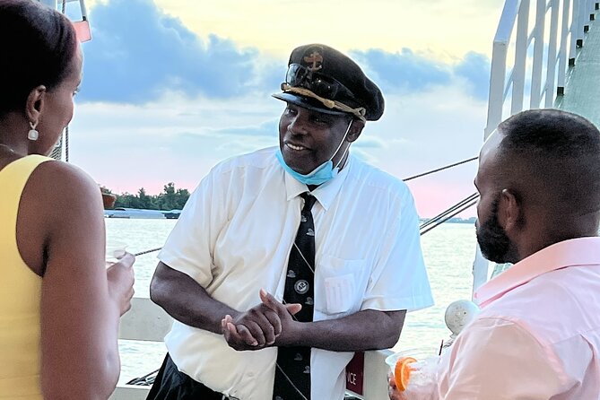 VIP Jazz Dinner Cruise with Private Tour and Open Bar Option - What to know before you go: clothes, stairs, and the “gotchas”