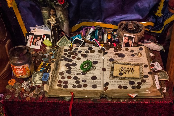 Voodoo Queen of New Orleans Walking Tour - Why This Voodoo Queen Walk Works: Religion, Culture, and Music on Foot